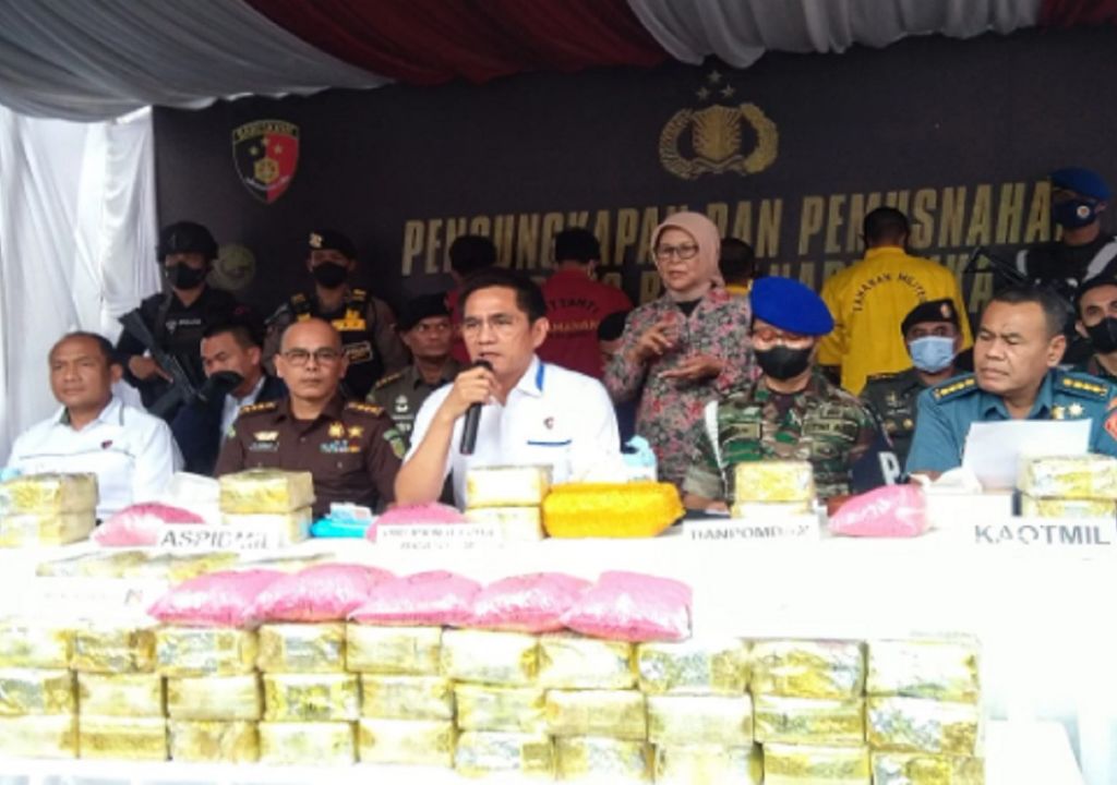 Oknum TNI di Sumut Jadi Kurir Narkoba, Sebegini Upahnya - GenPI.co SUMUT