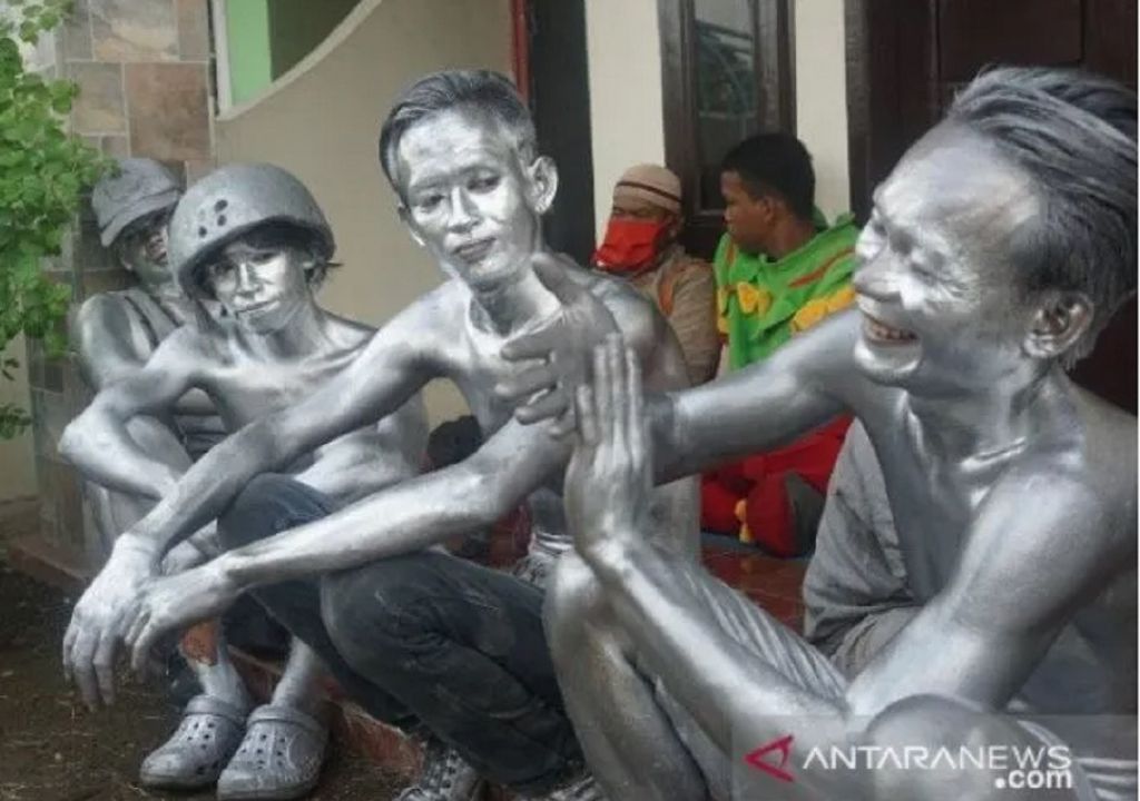 Legislator Desak Dinsos Medan Bina Manusia Silver - GenPI.co SUMUT
