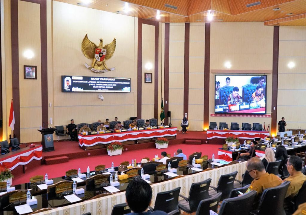 AC Mati, Anggota DPRD Medan Kepanasan - GenPI.co SUMUT