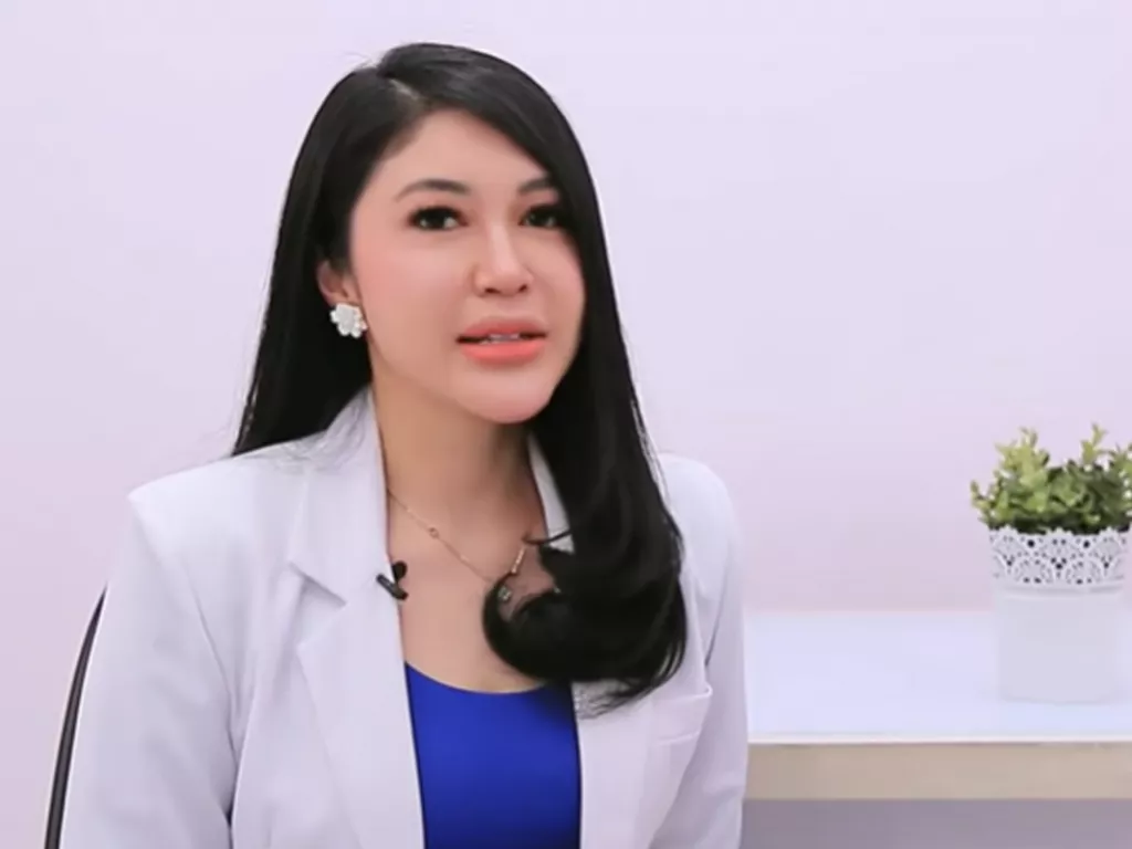 Dokter Dina Buka-bukaan, Payudara Bisa Kendur Akibat Sering Ini - GenPI.co JATIM