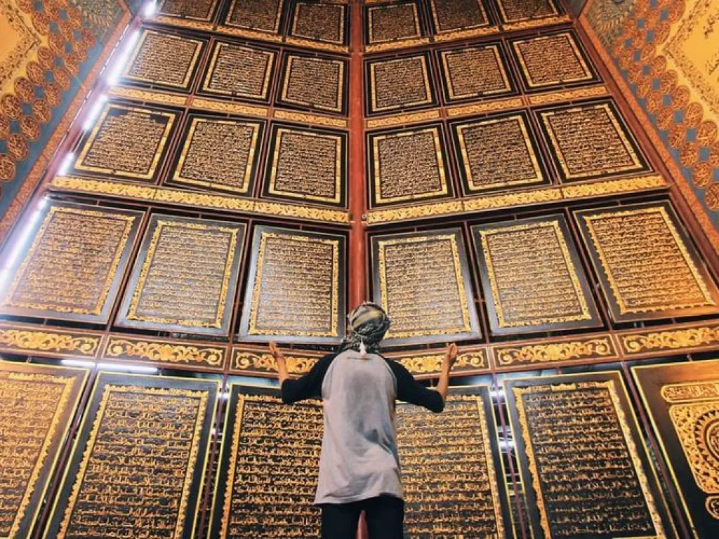 10.000 Al-Qur’an untuk Kepri - GenPI.co JATIM
