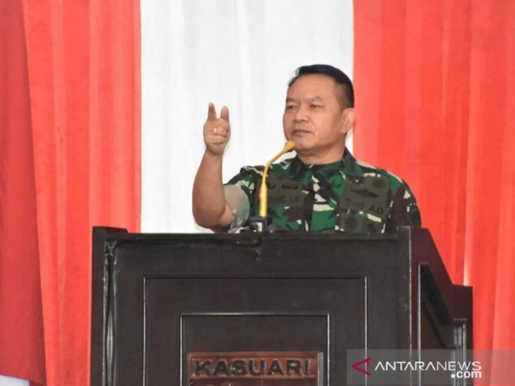 Jenderal Dudung Abdurachman Kena Sentil, KASAD Bisa Panas - GenPI.co JATIM