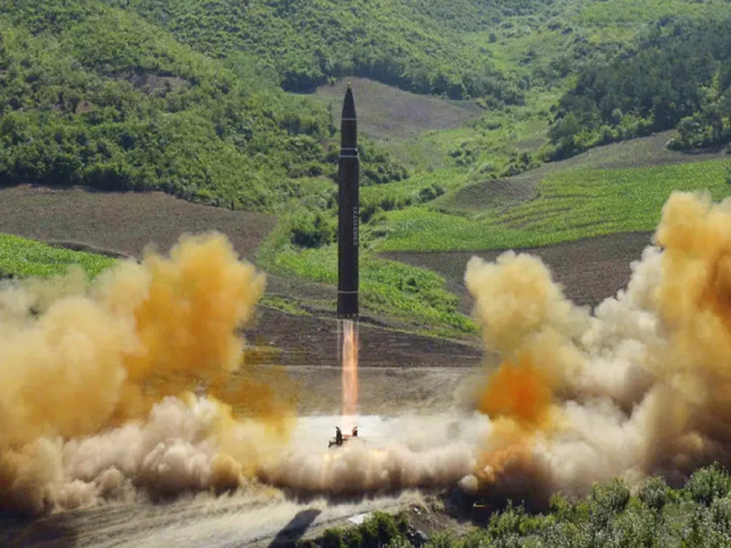 Korea Utara Kembali Menebar Teror, 2 Rudal Jelajah Memelesat - GenPI.co BANTEN