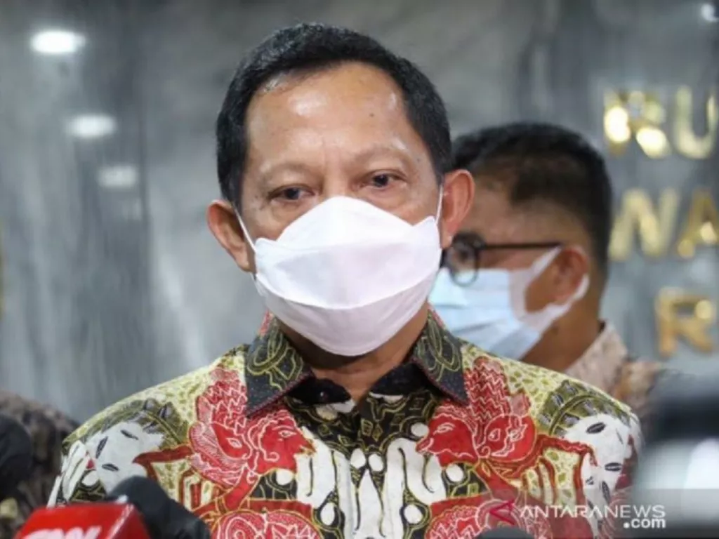 Jatuh Sakit, Mendagri Tito Batal Berkunjung ke Papua Barat - GenPI.co SUMSEL