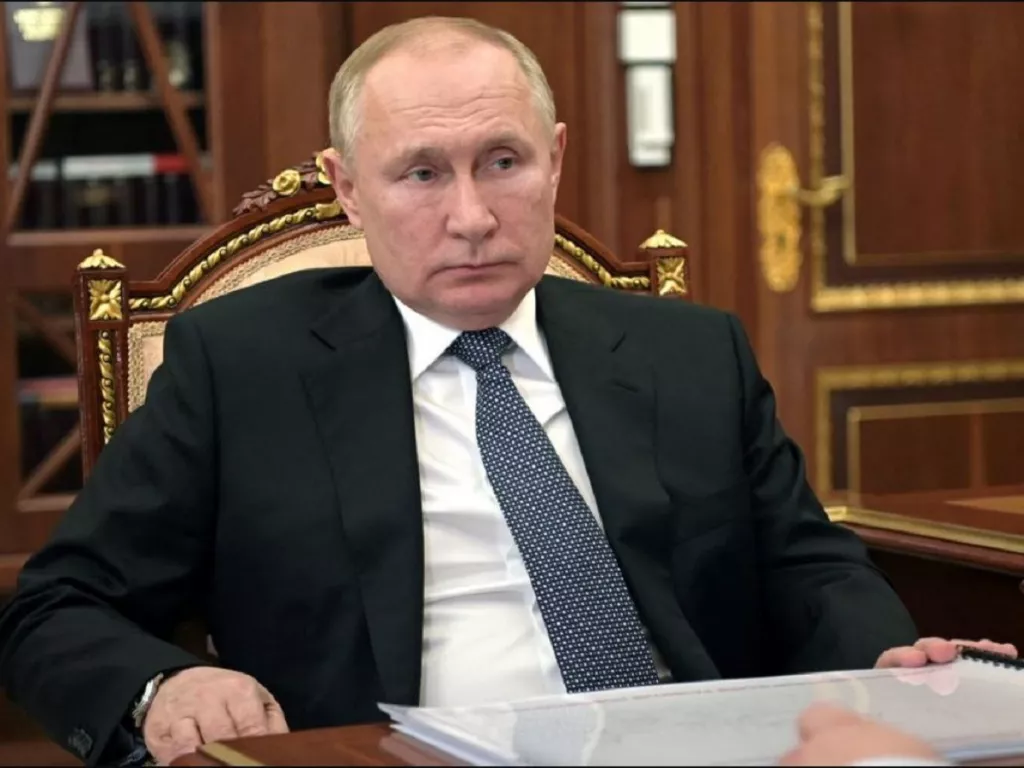 Putin Percaya Diri, Sebut Barat Tak Akan Bisa Kucilkan Rusia - GenPI.co JATIM