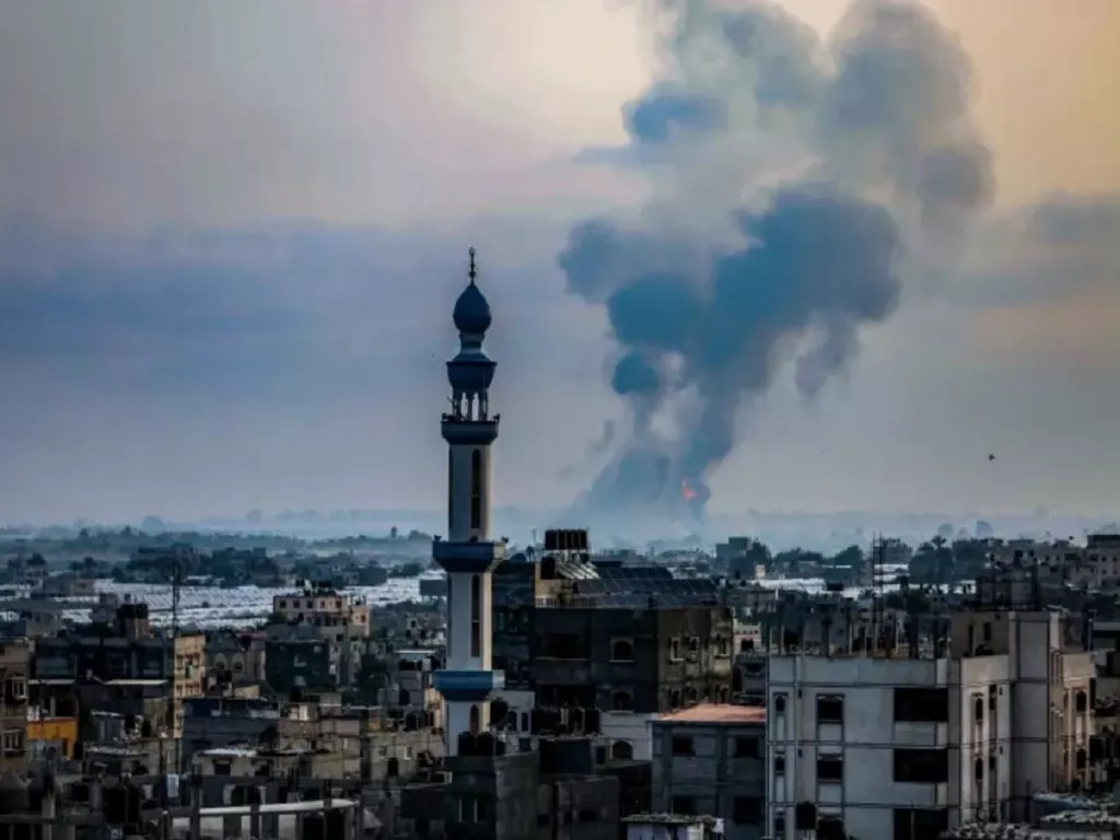 Israel Bergerak Lebih Jauh ke Rafah dan Melawan Militan Hamas - GenPI.co SUMUT