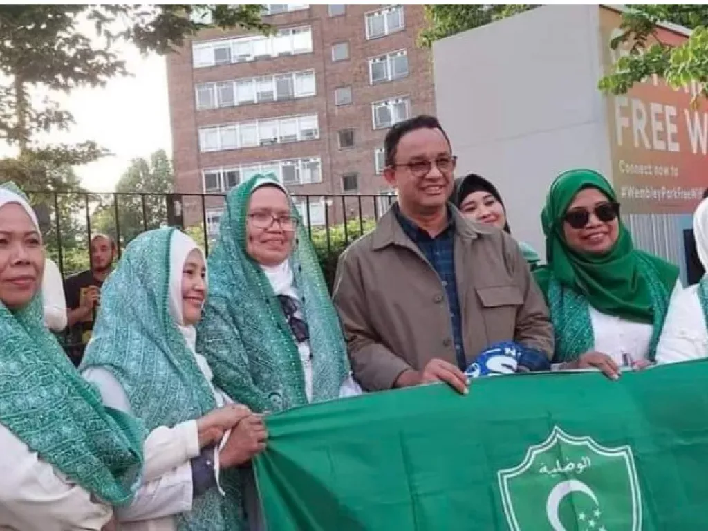 Anies Baswedan Temui Kelompok Muslimat di London, Ada Apa? - GenPI.co JATIM