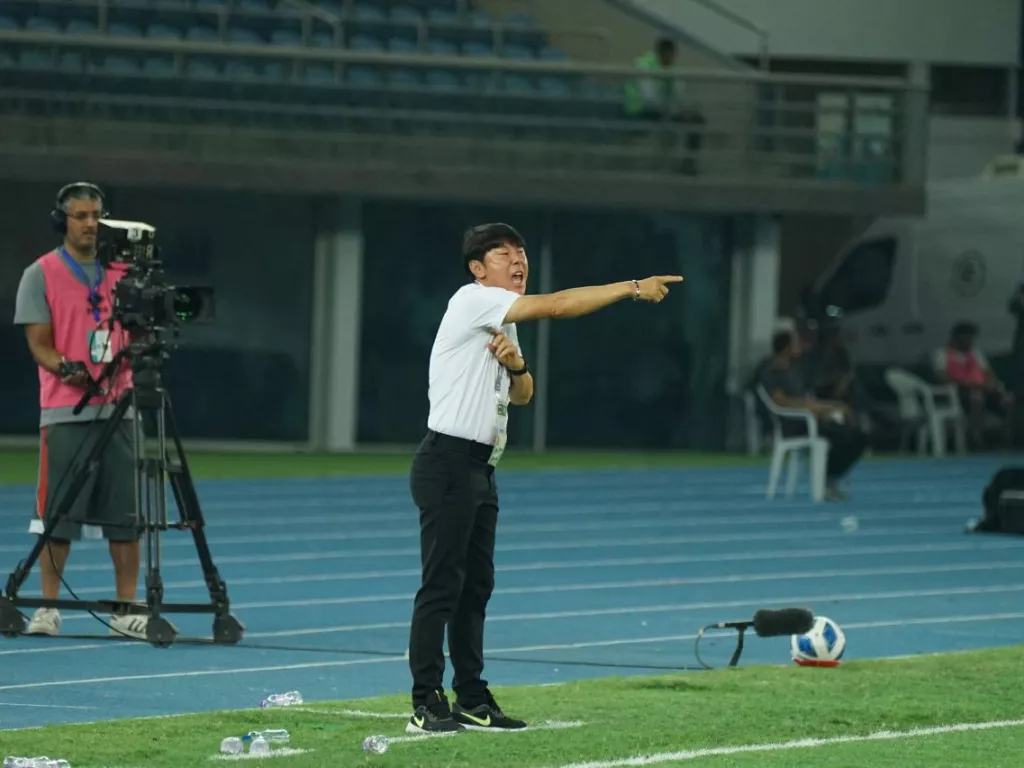 Lolos ke Final Piala AFF U-19, Shin Tae Yong Pecahkan Kutukan - GenPI.co JATIM