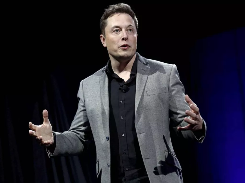 Amber Heard Harus Jual Hadiah dari Elon Musk, ini Sebabnya! - GenPI.co JATIM