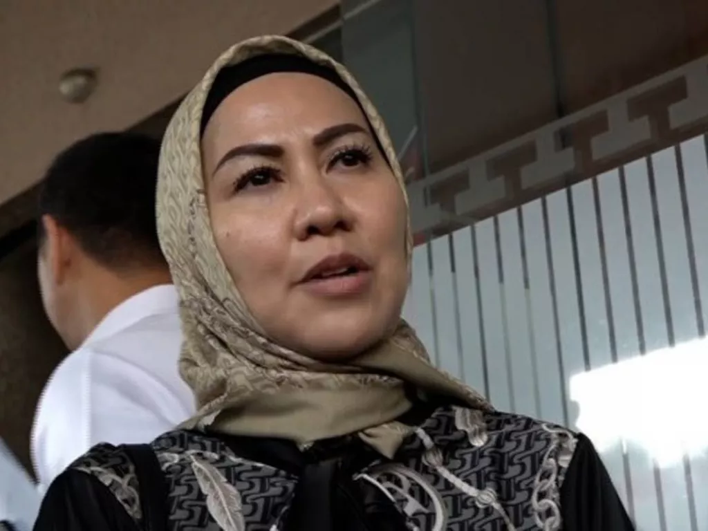 Jadi Korban KDRT Ferry Irawan, Venna Melinda Minta Petunjuk Allah - GenPI.co NTB