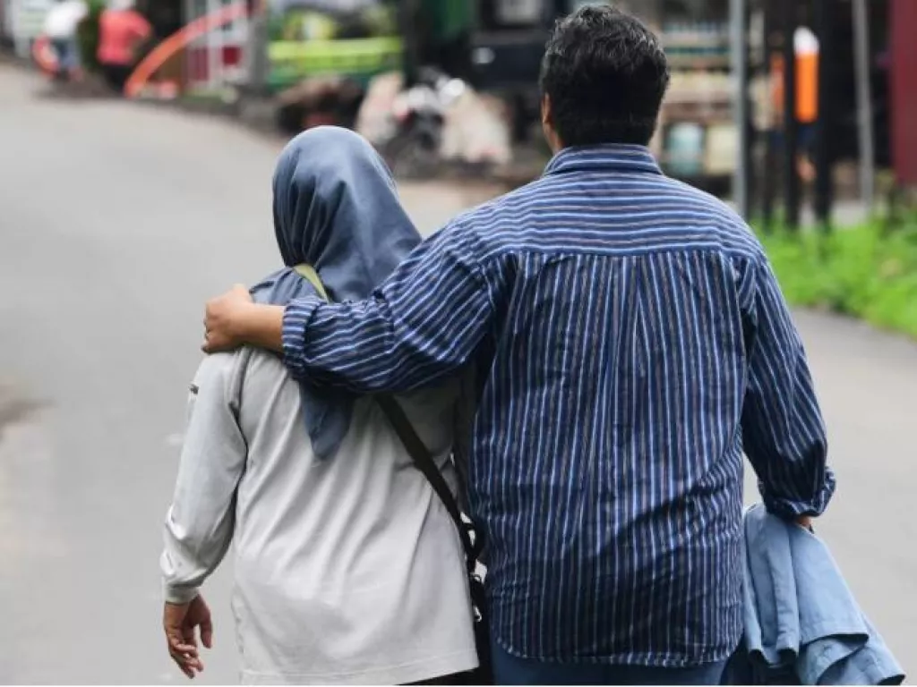 Doa Siti Terkabul, Anaknya Dapat Beasiswa Penuh dari Jokowi - GenPI.co SUMSEL