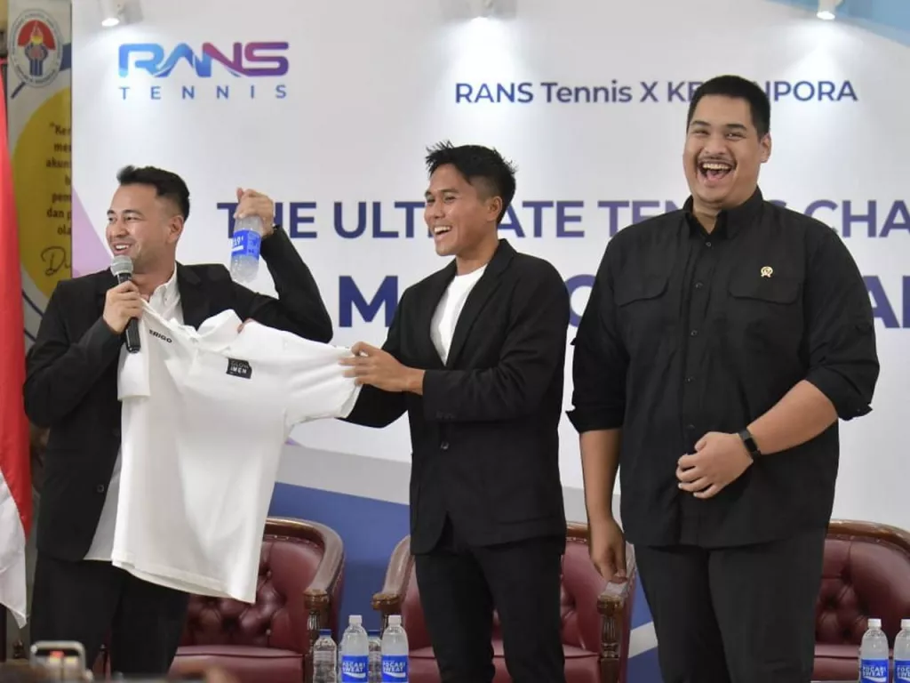 Menpora Ingin Perusahaan Swasta Ikuti Jejak RANS yang Peduli Tenis Lapangan - GenPI.co SUMUT