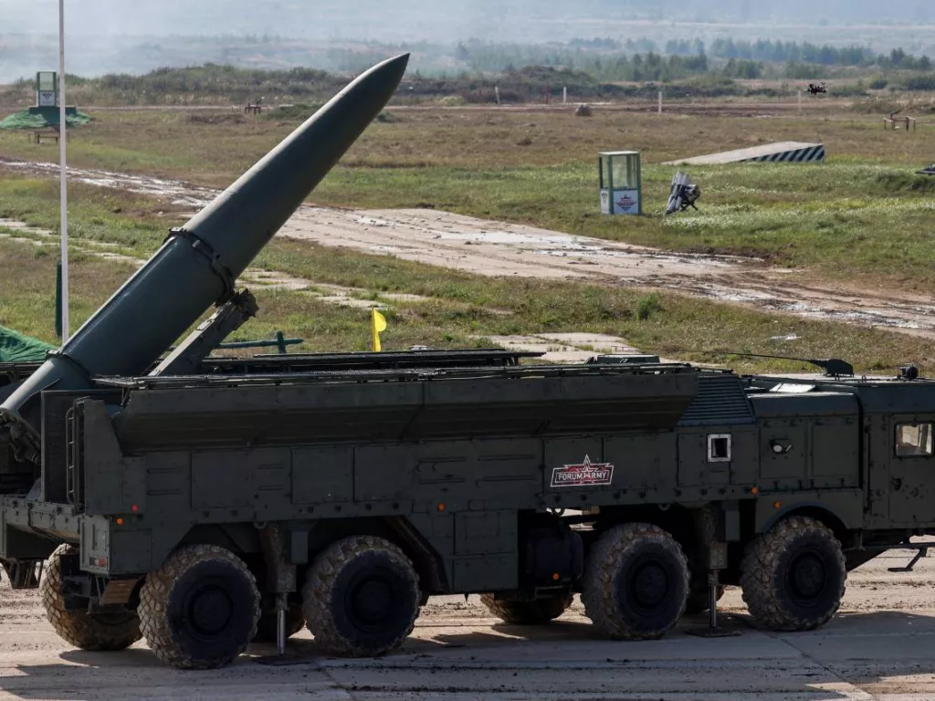 Polandia Siap Jadi Tuan Rumah Senjata Nuklir Anggota NATO untuk Melawan Rusia - GenPI.co RIAU