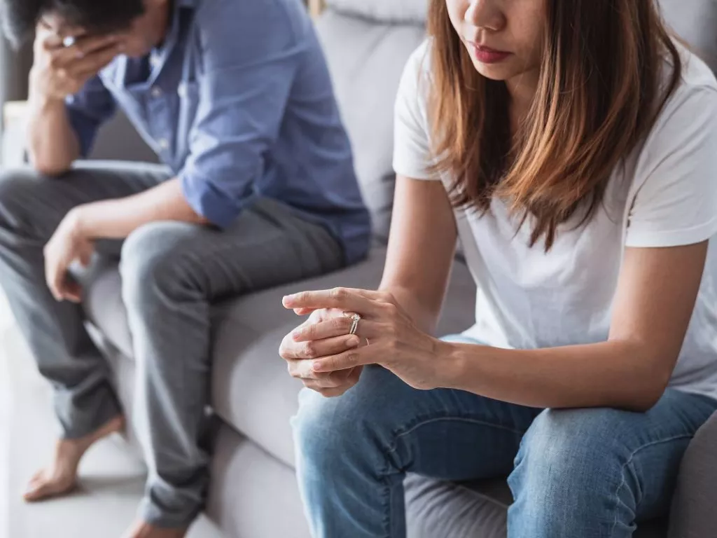 Tidak Pernah Mudah, Ini 3 Pelajaran yang Bisa Dipetik dari Perceraian - GenPI.co SULSEL