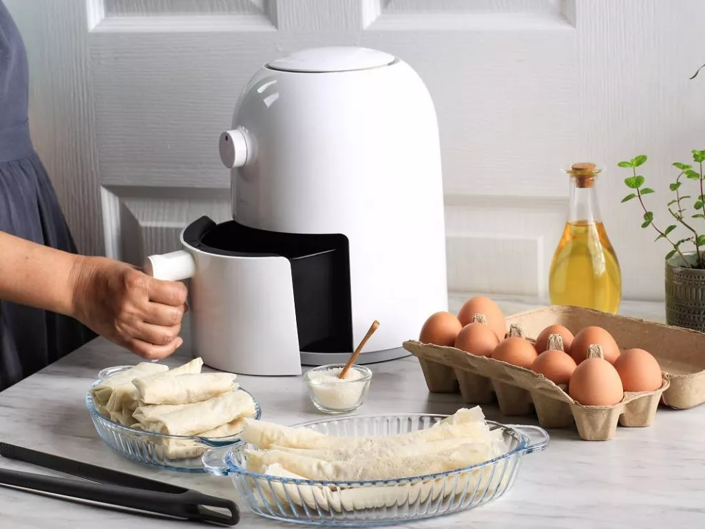 5 Cara Inovatif Memaksimalkan Penggunaan Air Fryer, Memasak Kian Menyenangkan - GenPI.co RIAU