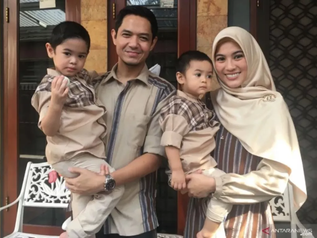 Lahirkan Anak Ketiga, Alyssa Soebandono: Banyak Cerita - GenPI.co RIAU