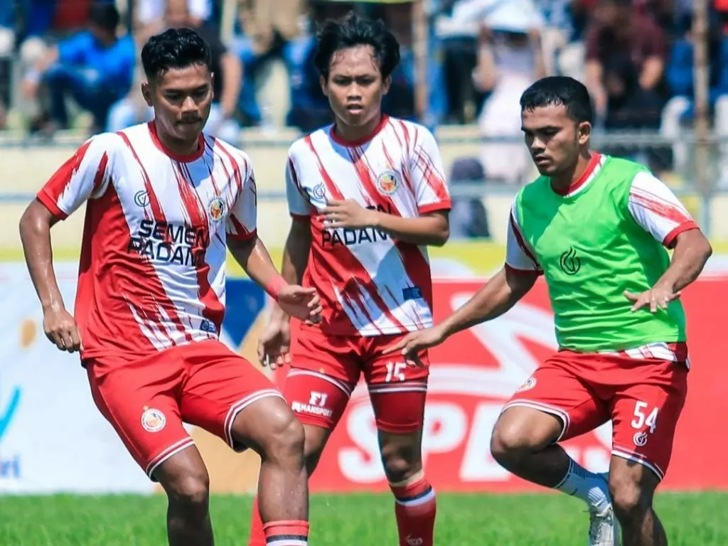 Lolos ke Liga 1 Musim Depan, Semen Padang Renovasi Skuad - GenPI.co NTB