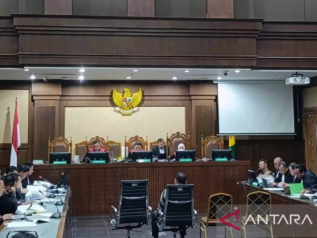 Eks Ajudan Syahrul Yasin Limpo: Ada Penyerahan Tas Berisi Dolar ke Ajudan Firli Bahuri - GenPI.co NTB