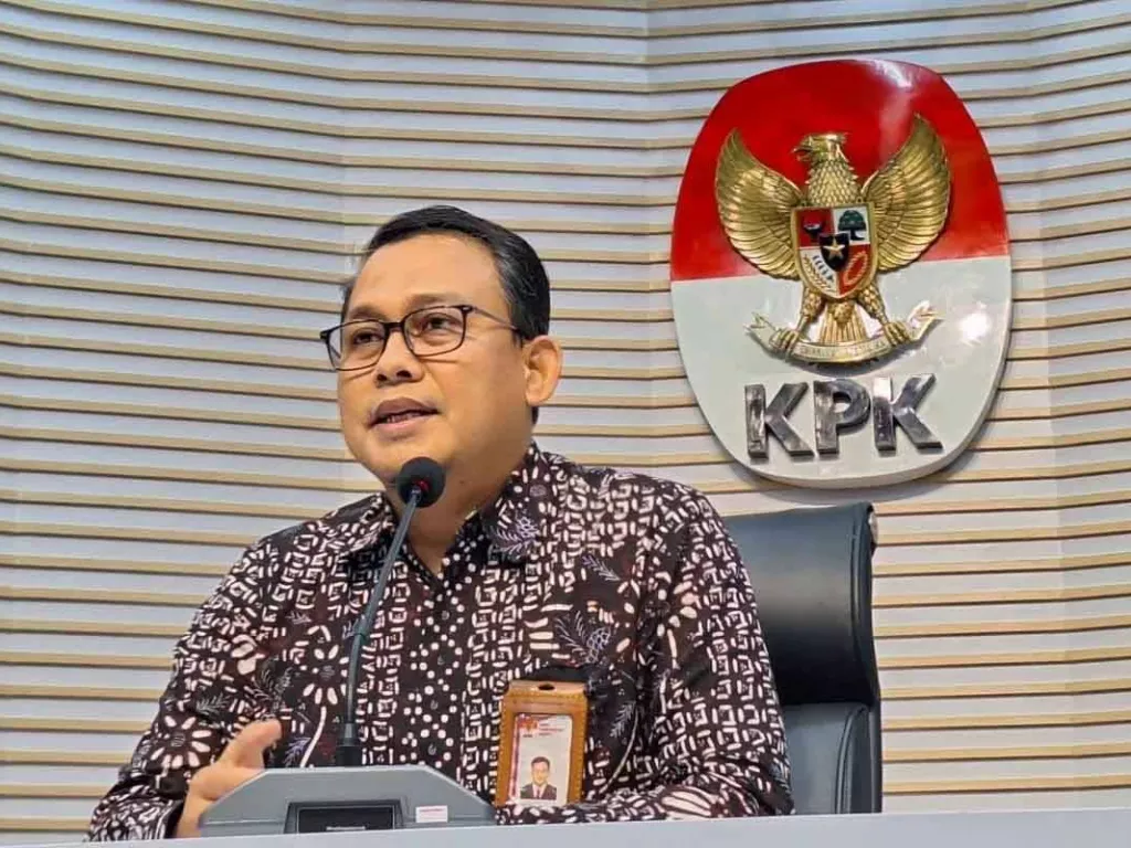 KPK Periksa eks Pejabat PT Taspen Terkait Dugaan Korupsi Modus Investasi Fiktif - GenPI.co RIAU