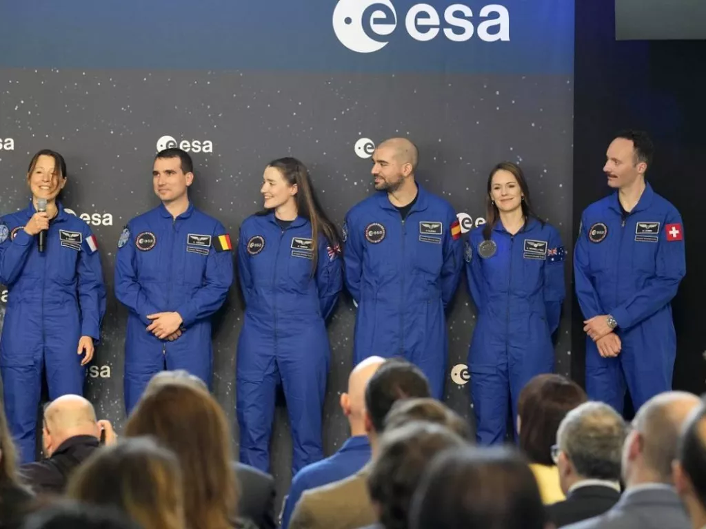 Badan Antariksa Eropa Tambah 5 Astronot Baru, Lebih dari 20 Ribu Pelamar - GenPI.co SULTRA