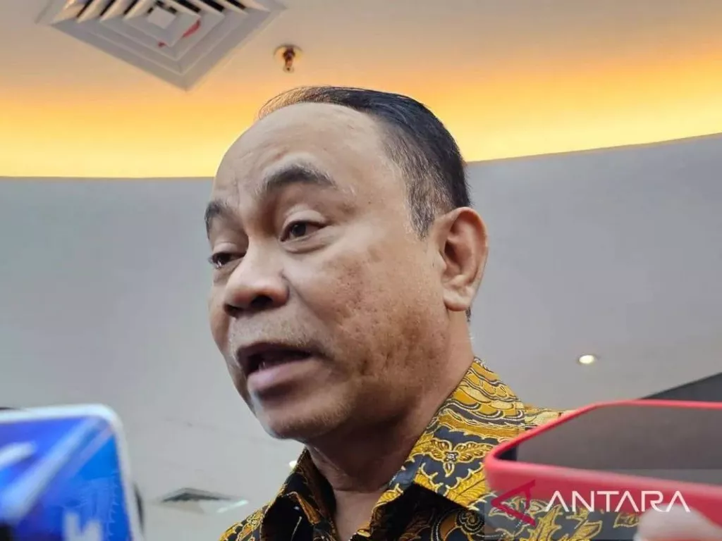 Isu Jokowi Pindah dari PDIP ke Partai Lain, Budi Arie: Warnanya Tunggu - GenPI.co SULSEL