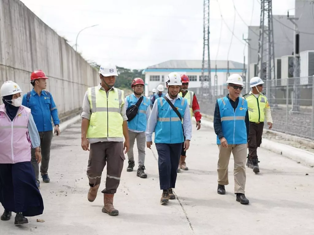 Manajemen PLN Kunjungan ke Proyek GITET 500 kV Ampel/Boyolali, K3 Prioritas Utama - GenPI.co RIAU