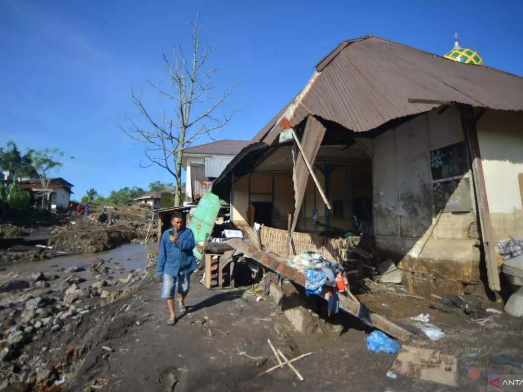 Banjir Lahar Dingin Gunung Marapi, 58 Orang Meninggal - GenPI.co SUMUT