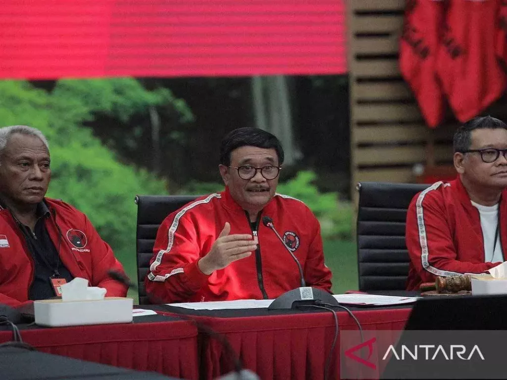 PDIP: Djarot, Ahok, dan Andika Perkasa Masuk Bursa Pilkada DKI Jakarta - GenPI.co SULTRA