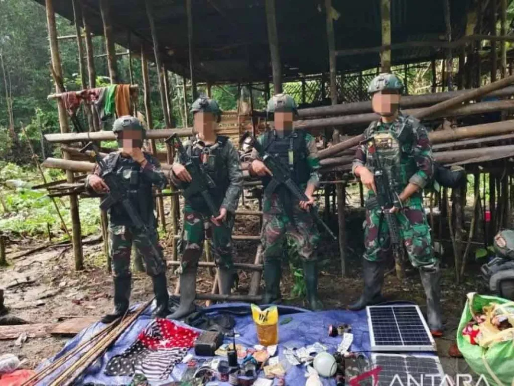 Pasukan TNI Kontak Tembak dengan OPM Maybrat di Hutan Aifat Selatan - GenPI.co SUMUT
