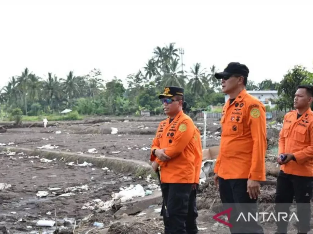 Cari Korban Banjir Lahar Dingin Gunung Marapi yang Hilang, Basarnas Gunakan Drone Thermal - GenPI.co RIAU
