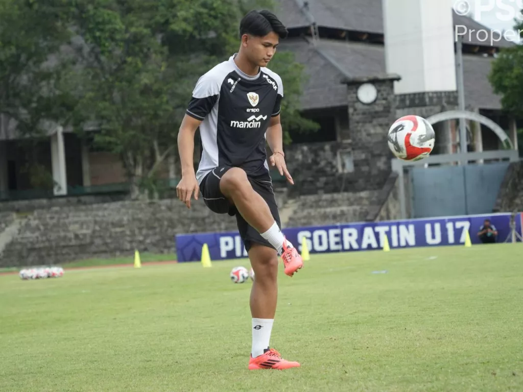 Lawan Malaysia, Hokky Caraka Optimistis Timnas Indonesia U-23 Lolos - GenPI.co SUMSEL
