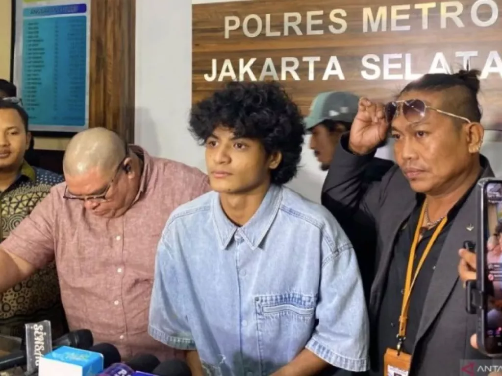 Kuasa Hukum Vadel Badjideh: Tuhan Bantu Persidangan - GenPI.co SULSEL