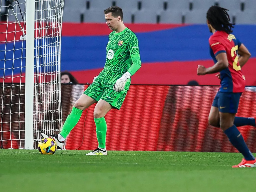 Pilih Wojciech Szczesny daripada Marc-Andre ter Stegen, Hansi Flick: Dia Lebih Santai - GenPI.co SULSEL