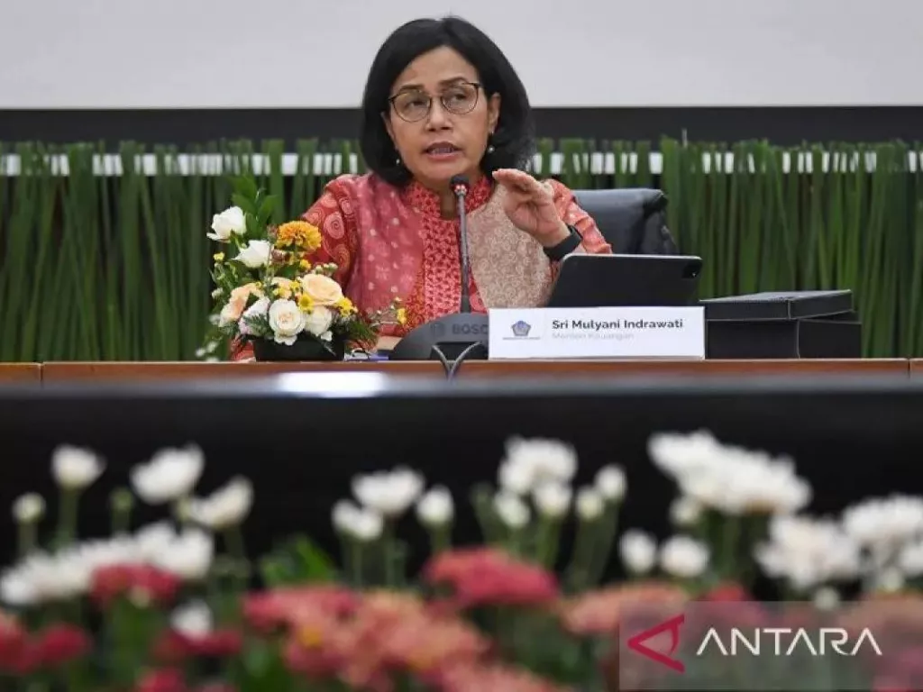 Skor Turun, Sri Mulyani Tetap Masuk 10 Menteri Terbaik Kabinet Prabowo - GenPI.co NTB