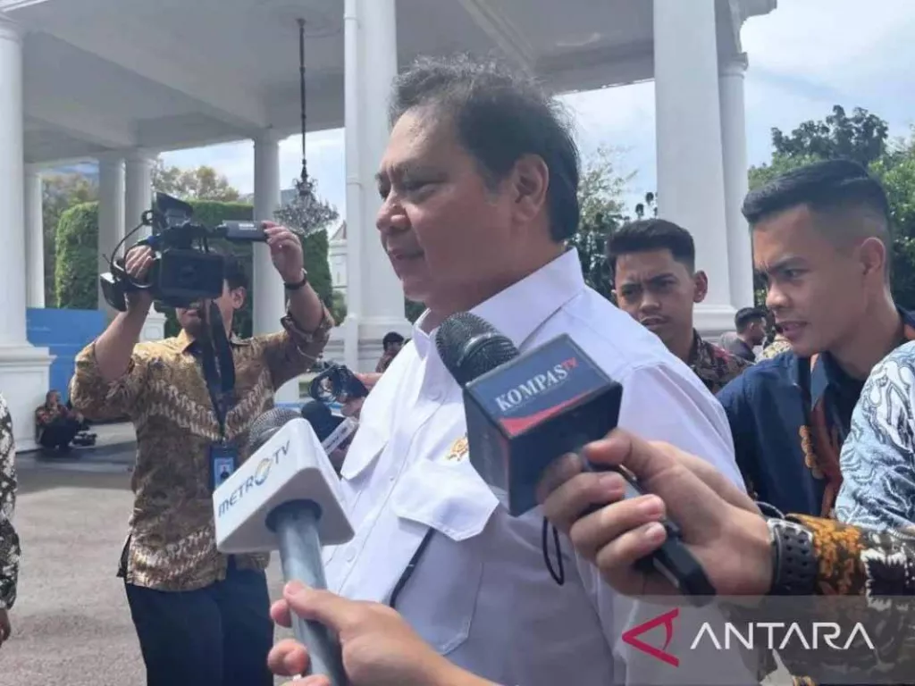 Prabowo Panggil Menteri dan Bos Himbara, Airlangga Hartarto: Bahas Keuangan Inklusif - GenPI.co RIAU