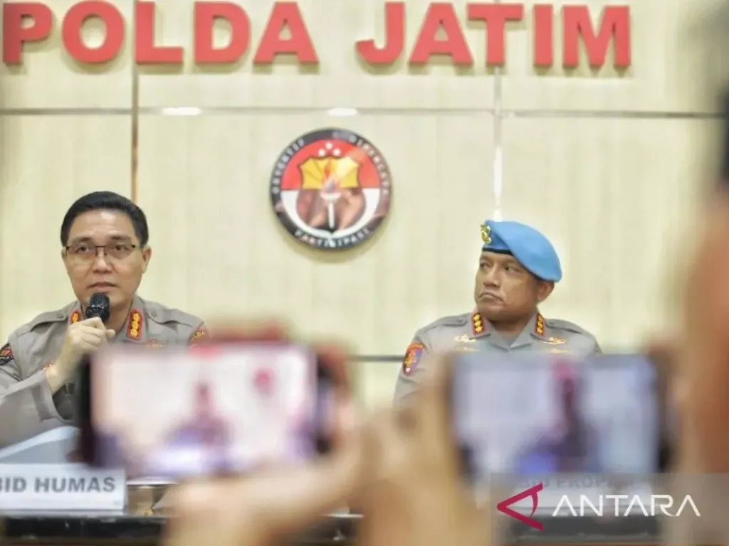 Lecehkan Tahanan Wanita, Anggota Polres Pacitan Dipecat - GenPI.co RIAU
