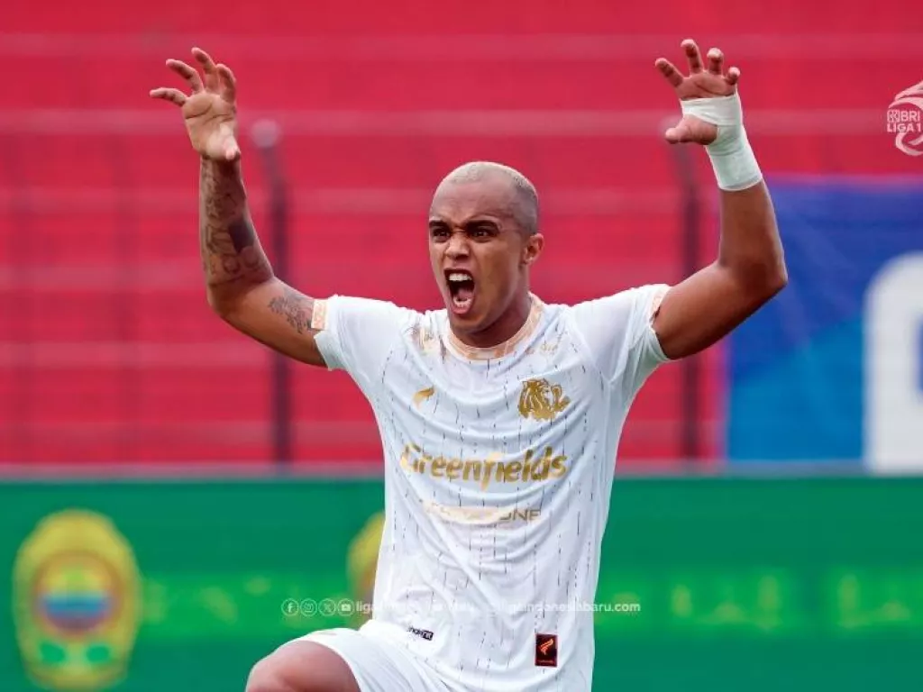Arema FC Lepas 2 Pemain Asing Andalan Jelang Akhir Musim - GenPI.co SUMUT