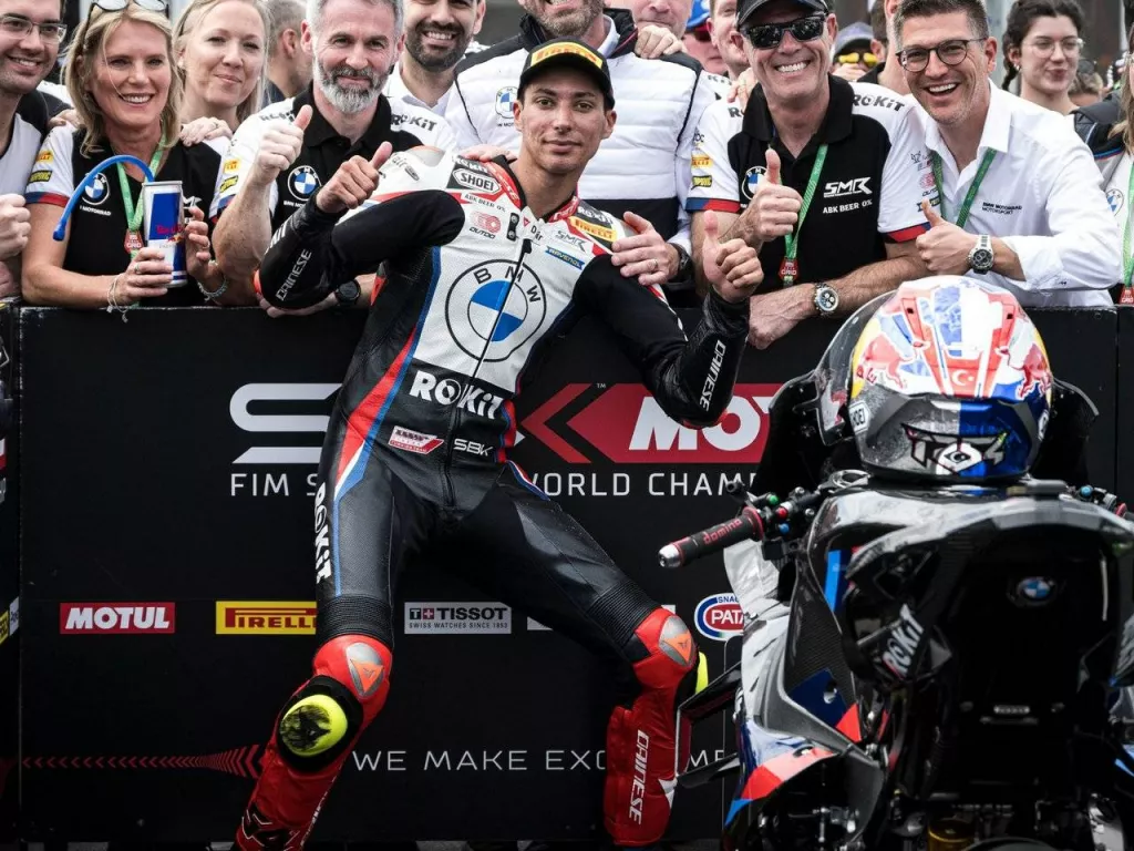 Toprak Razgatlioglu Pindah ke MotoGP 2026, Bos Yamaha: Hubungan Kami Baik - GenPI.co SULSEL