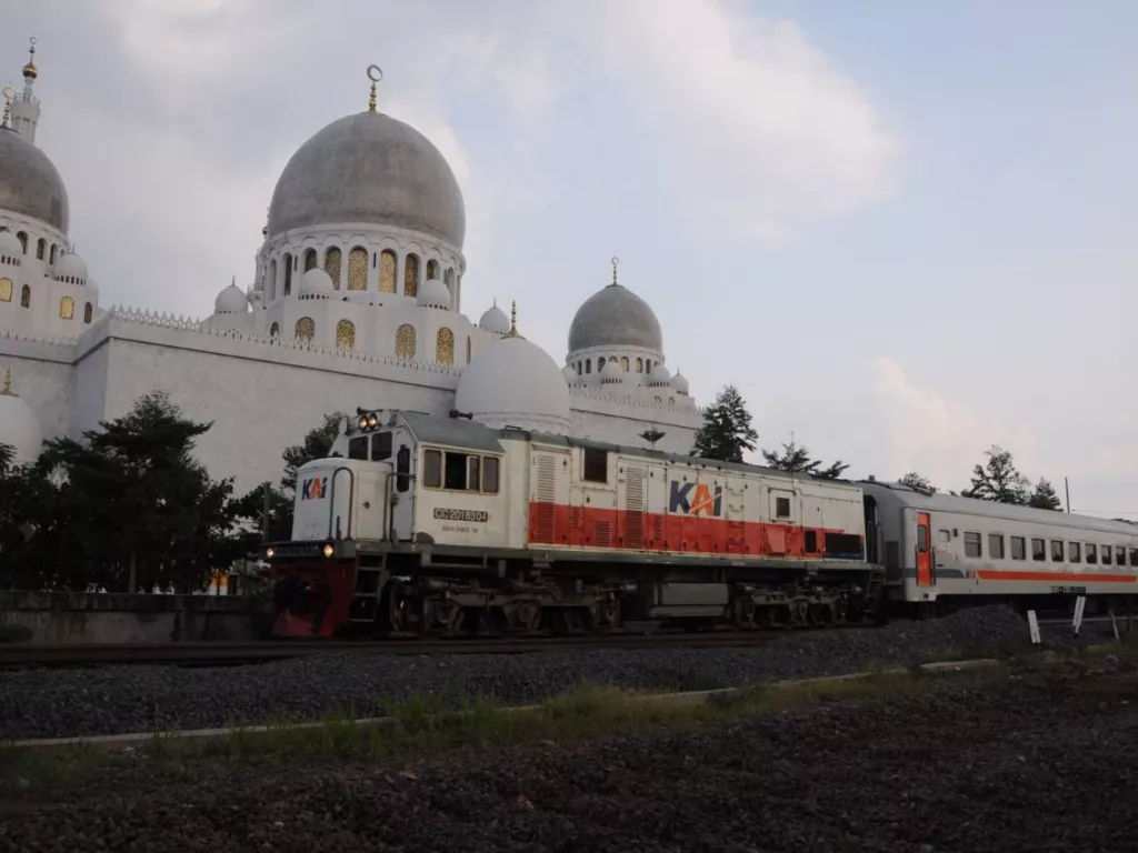 Kereta di Daop 6 Makin Tepat Waktu, OTP Capai 99,79% - GenPI.co SULTRA