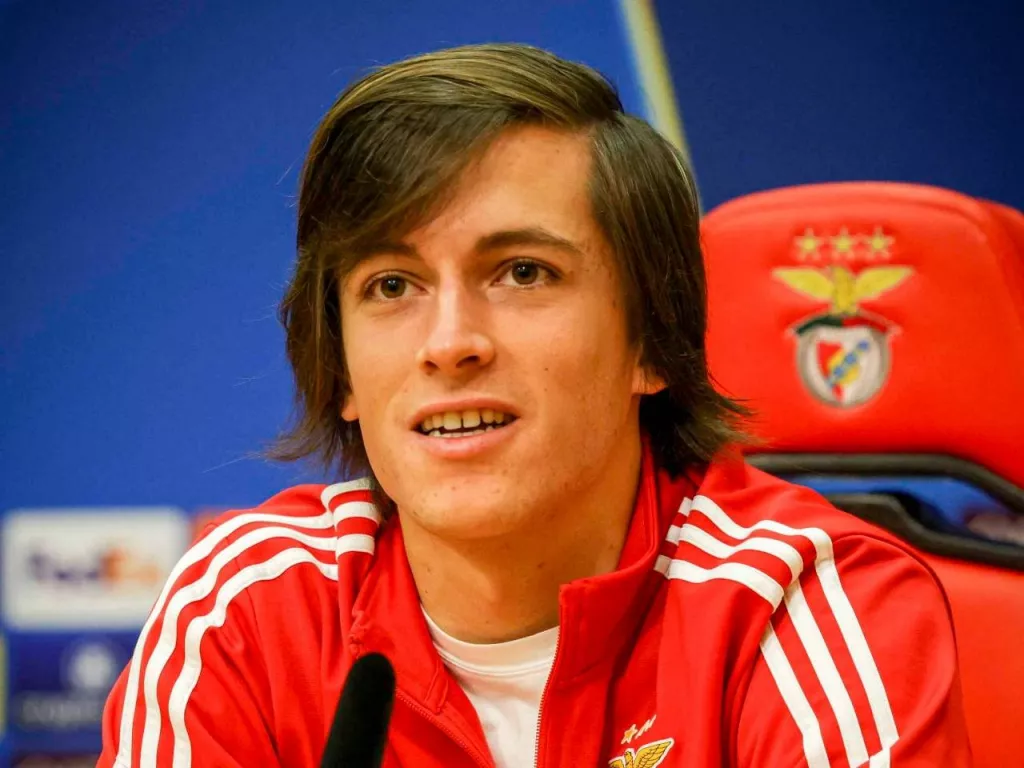 Alvaro Carreras Dikabarkan Sepakat ke Real Madrid, Benfica Beri Bantahan - GenPI.co SULTRA