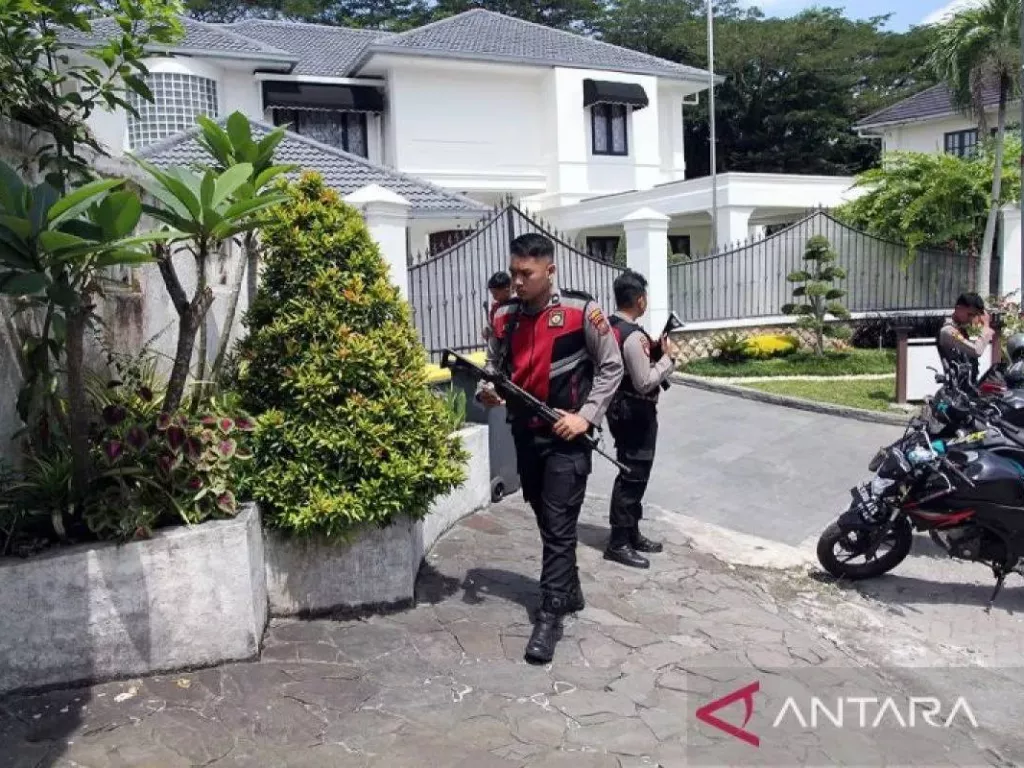 KPK Dalami Asal Uang Rp2,8 M yang Disita dari Rumah Kepala Dinas PUPR Sumut - GenPI.co NTB