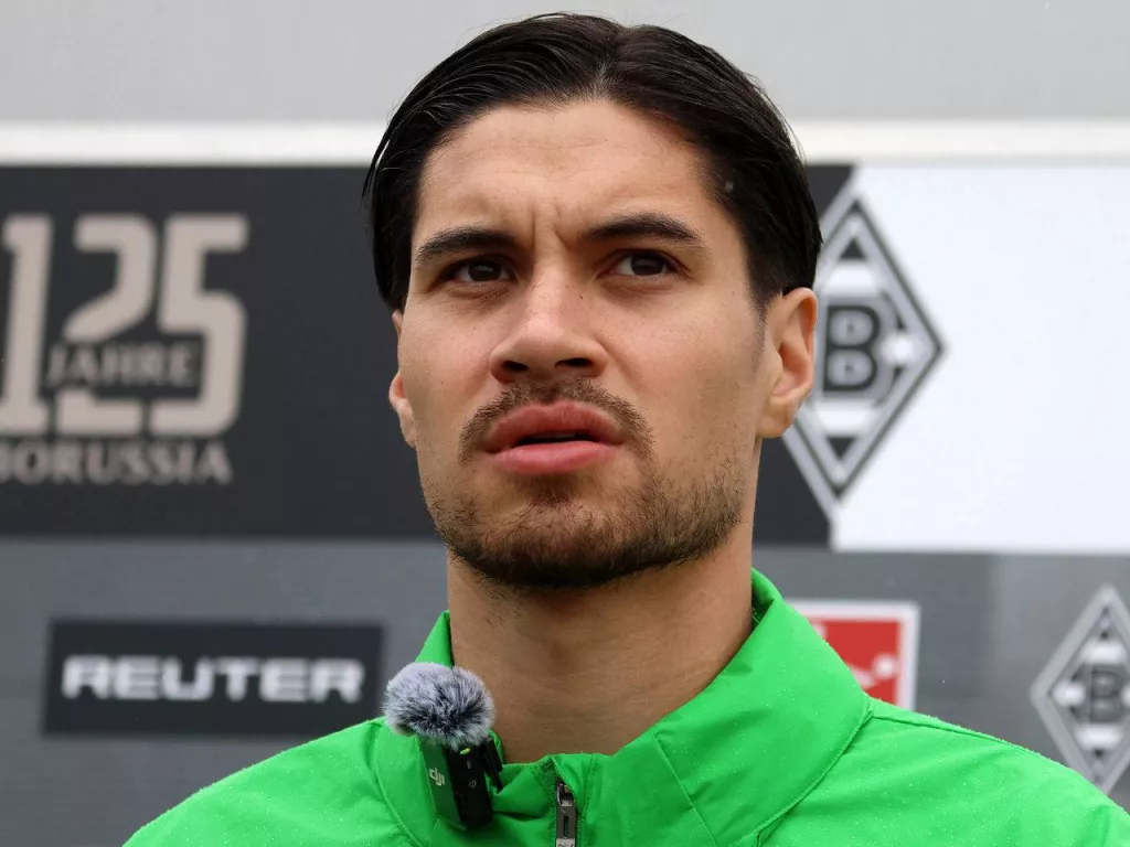 Cetak Sejarah di Bundesliga Jerman, Kevin Diks Semringah - GenPI.co NTB
