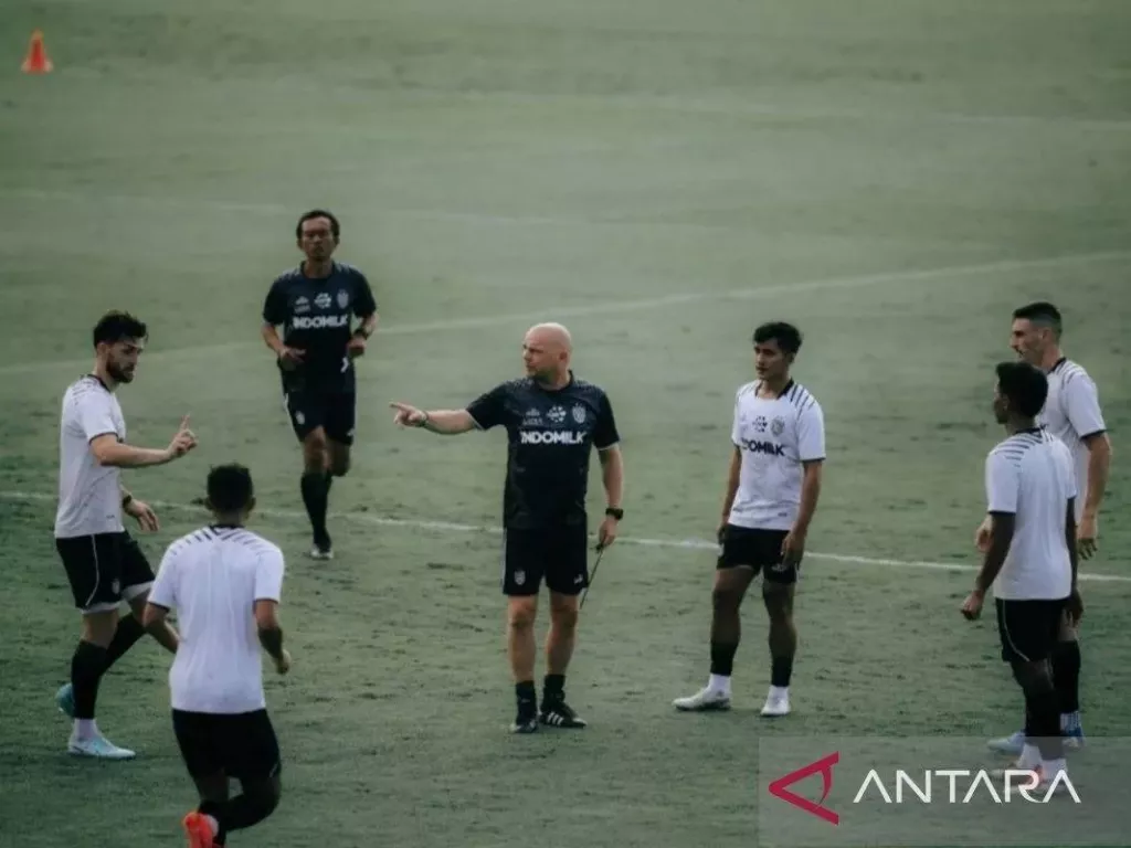 Bali United Masih Berburu Pemain Asing, Fokus Tambah Posisi Bek - GenPI.co SUMSEL