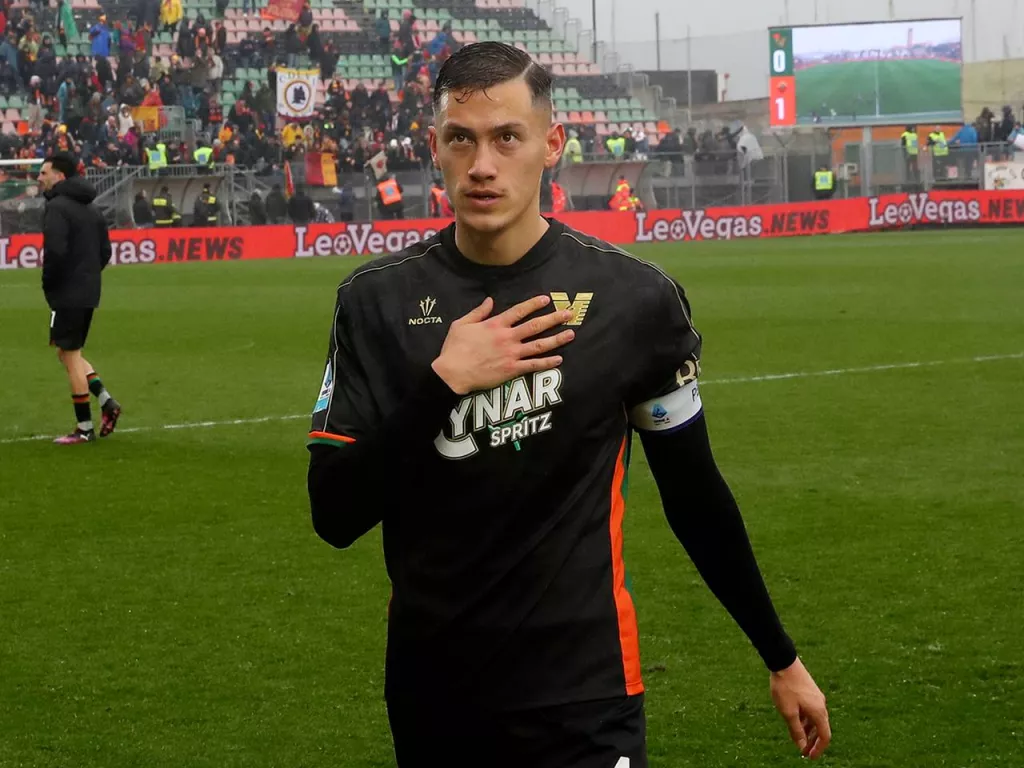 Negosiasi Masuk Tahap Akhir, Jay Idzes Kian Dekat ke Udinese - GenPI.co NTB
