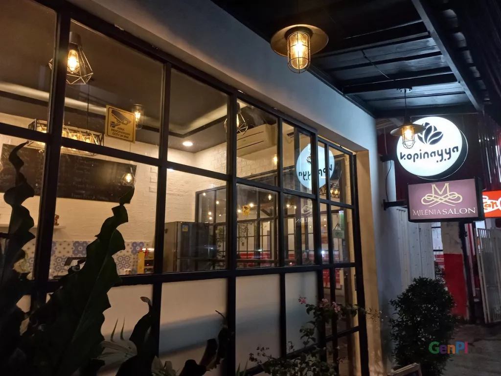 Ramah Kantong, Ngopi Modal Rp 15 Ribu di Kafe Kopinayya Kemayoran - GenPI.co NTB