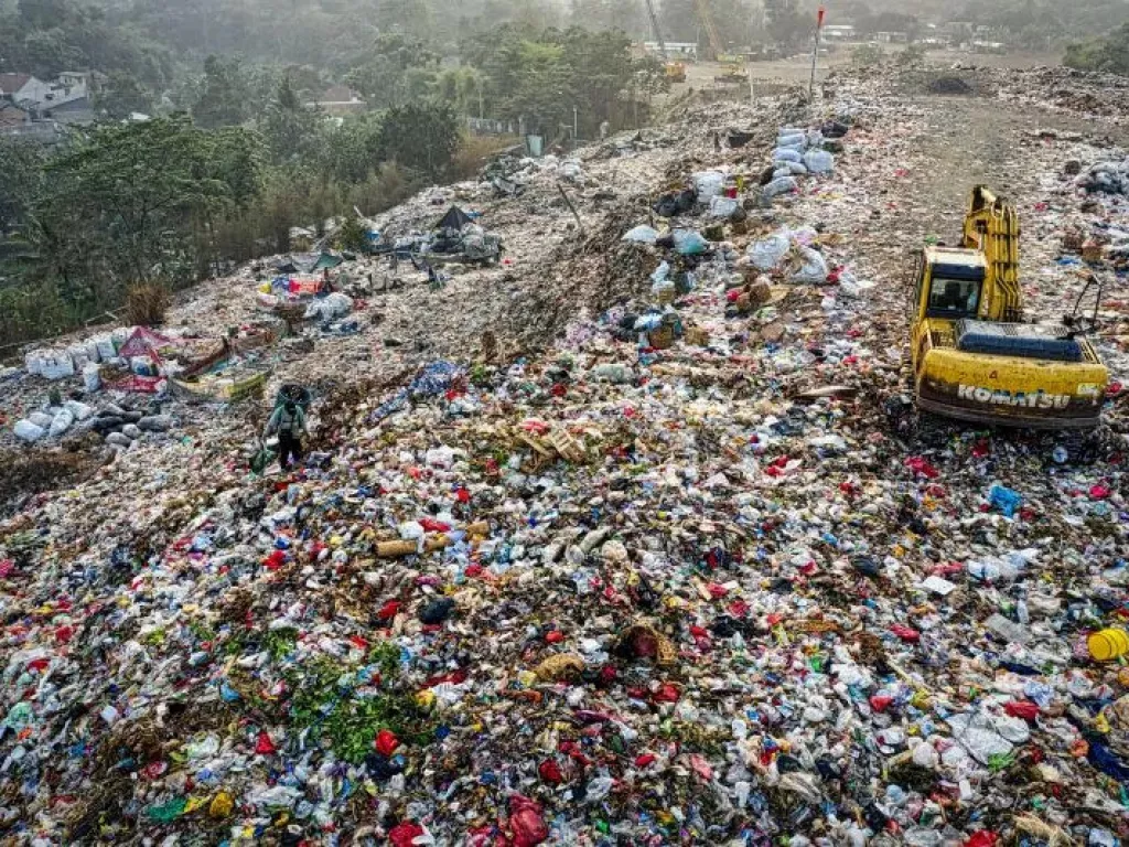 Masalah Sampah Plastik Butuhkan Partisipasi Masyarakat, Kok Bisa? - GenPI.co JATENG