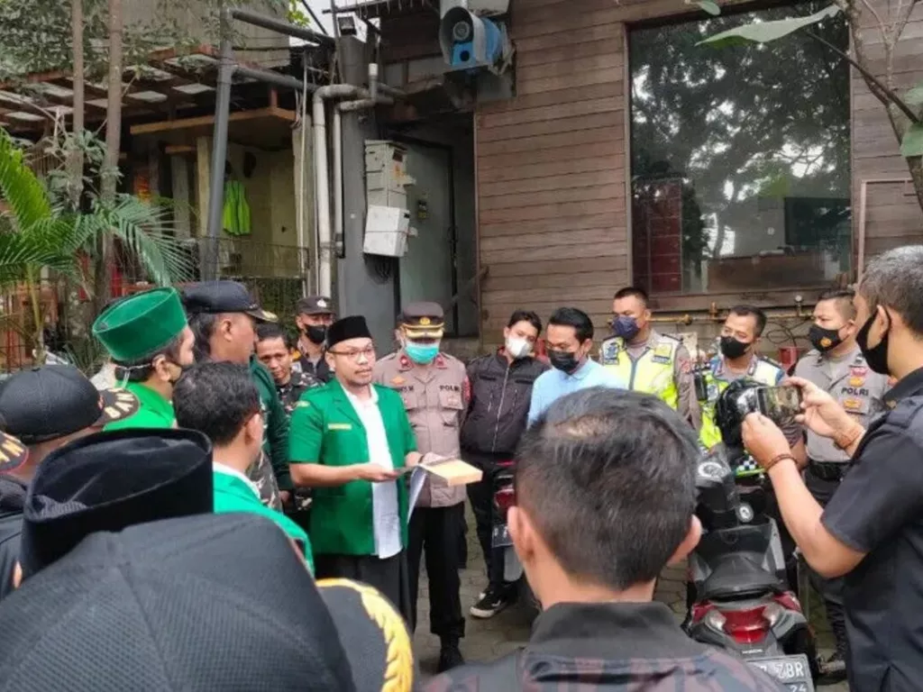 Tegas! GP Anshor Minta Pemkot Bandung Cabut Izin Holywings - GenPI.co BALI