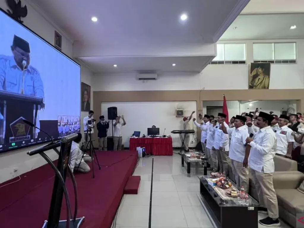 Gerindra Jateng Sebut Prabowo-Ganjar Bisa Duet pada Pilpres 2024 - GenPI.co RIAU