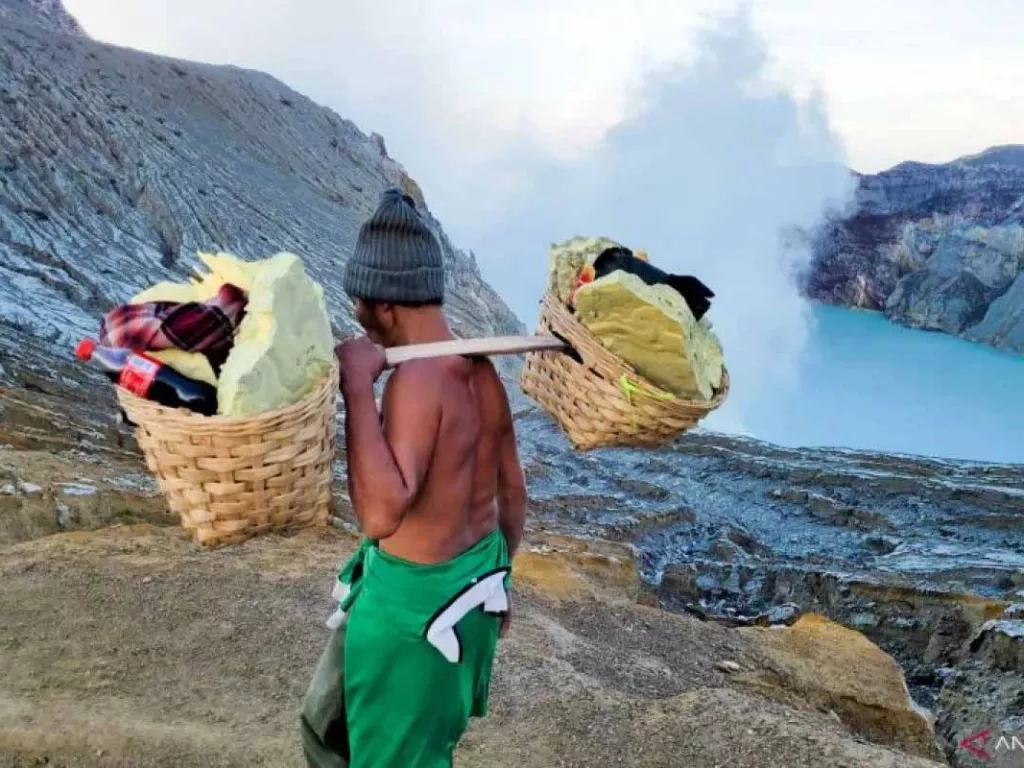 Pembayaran Tiket Masuk Wisata Kawah Ijen Mulai Layani Nontunai - GenPI.co RIAU