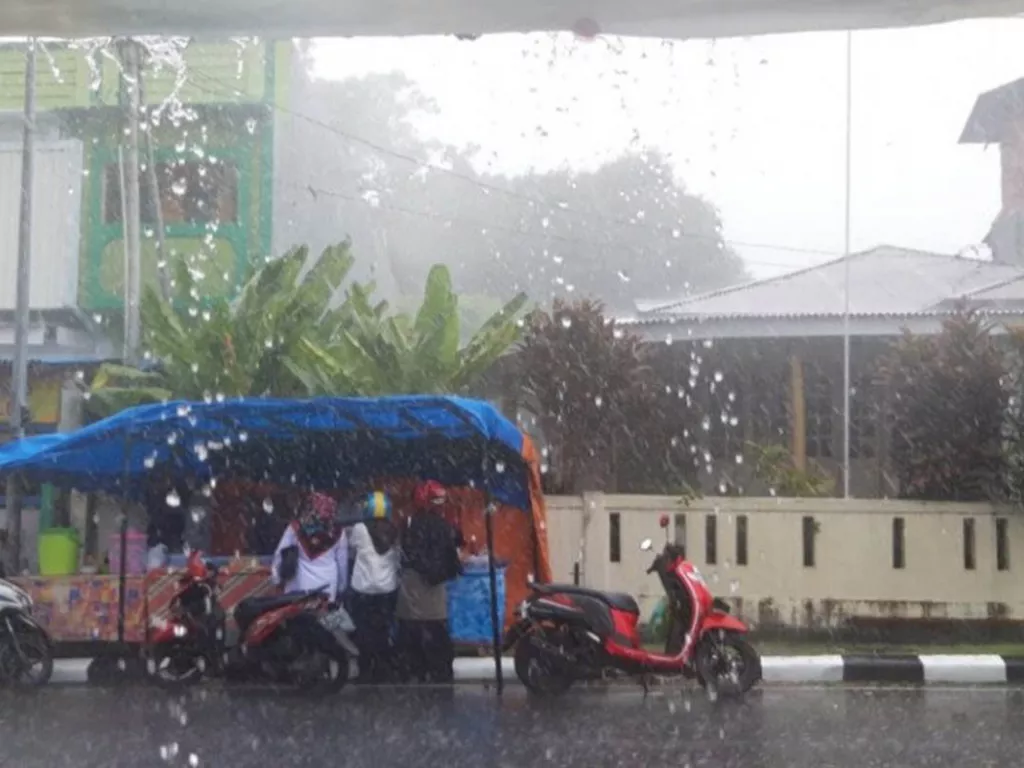 Waspada Hujan Lebat Mengguyur Yogyakarta, Kamis 8 Desember - GenPI.co SULSEL
